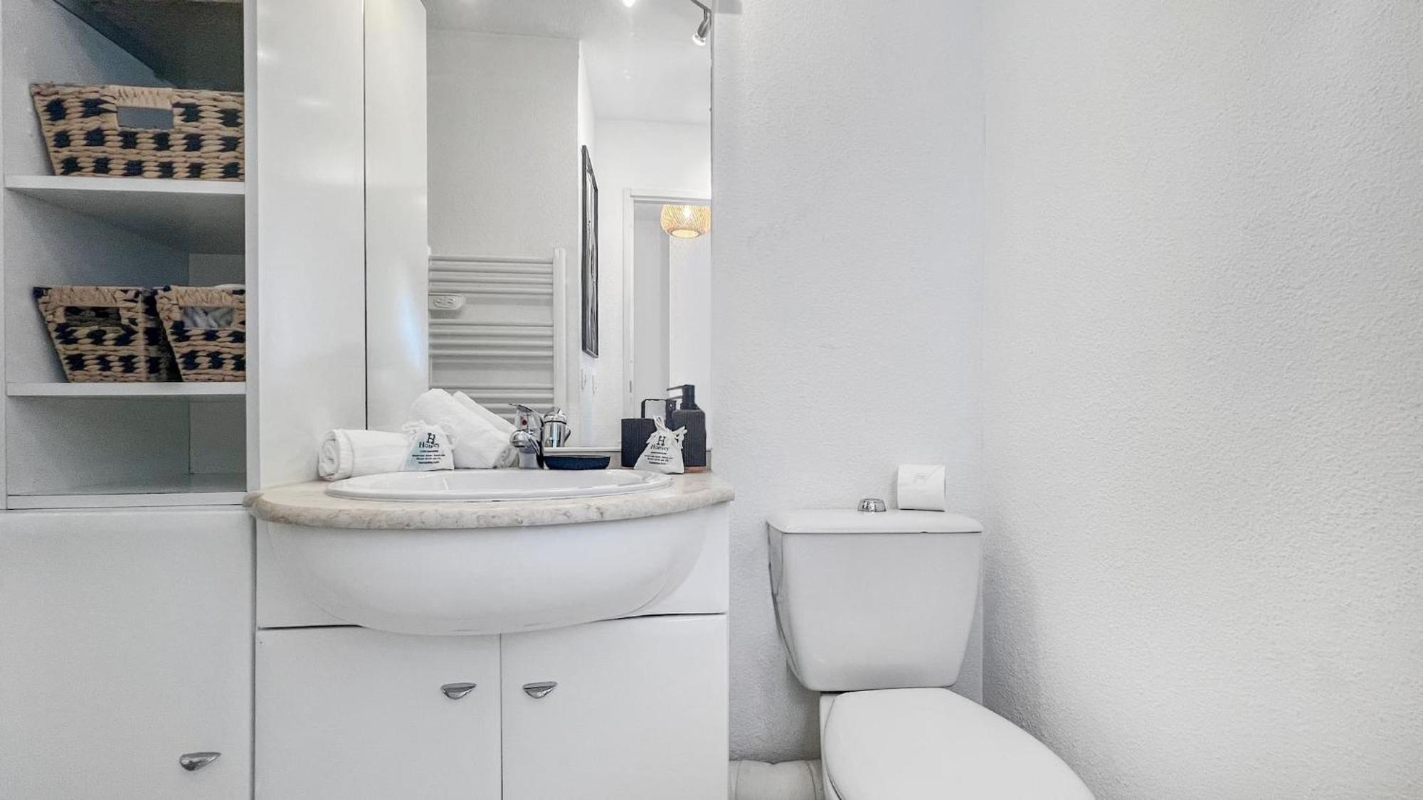 Homey Wild - Proche Gare Et Tram - Proche Centre - Balcon Prive - Parking Prive - Wifi Gratuit Annemasse Εξωτερικό φωτογραφία